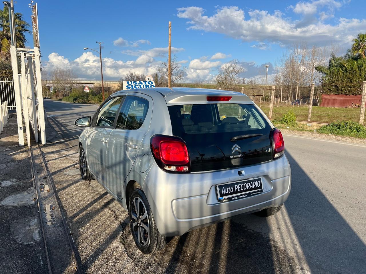 Citroen C1 VTi 68 ETG 5 porte Shine