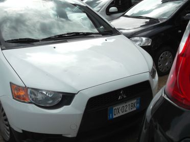 Mitsubishi Colt 1.3 5p. Inform - 34