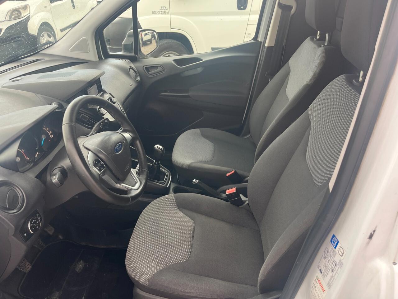 FURGONE FORD Transit Courier anno 2021