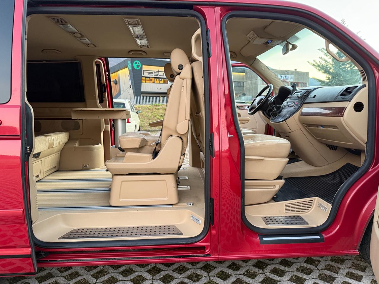 Volkswagen Multivan 2.5 TDI/174CV 4motion Highline