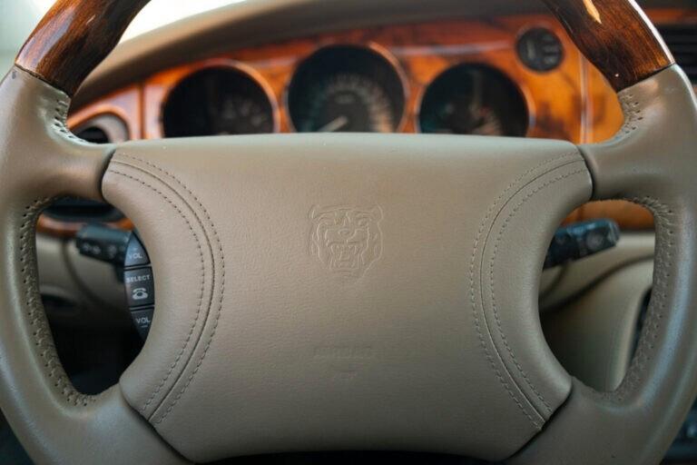 1998 JAGUAR XK8 COUPE GENTLEMEN SPEC - JAG00093