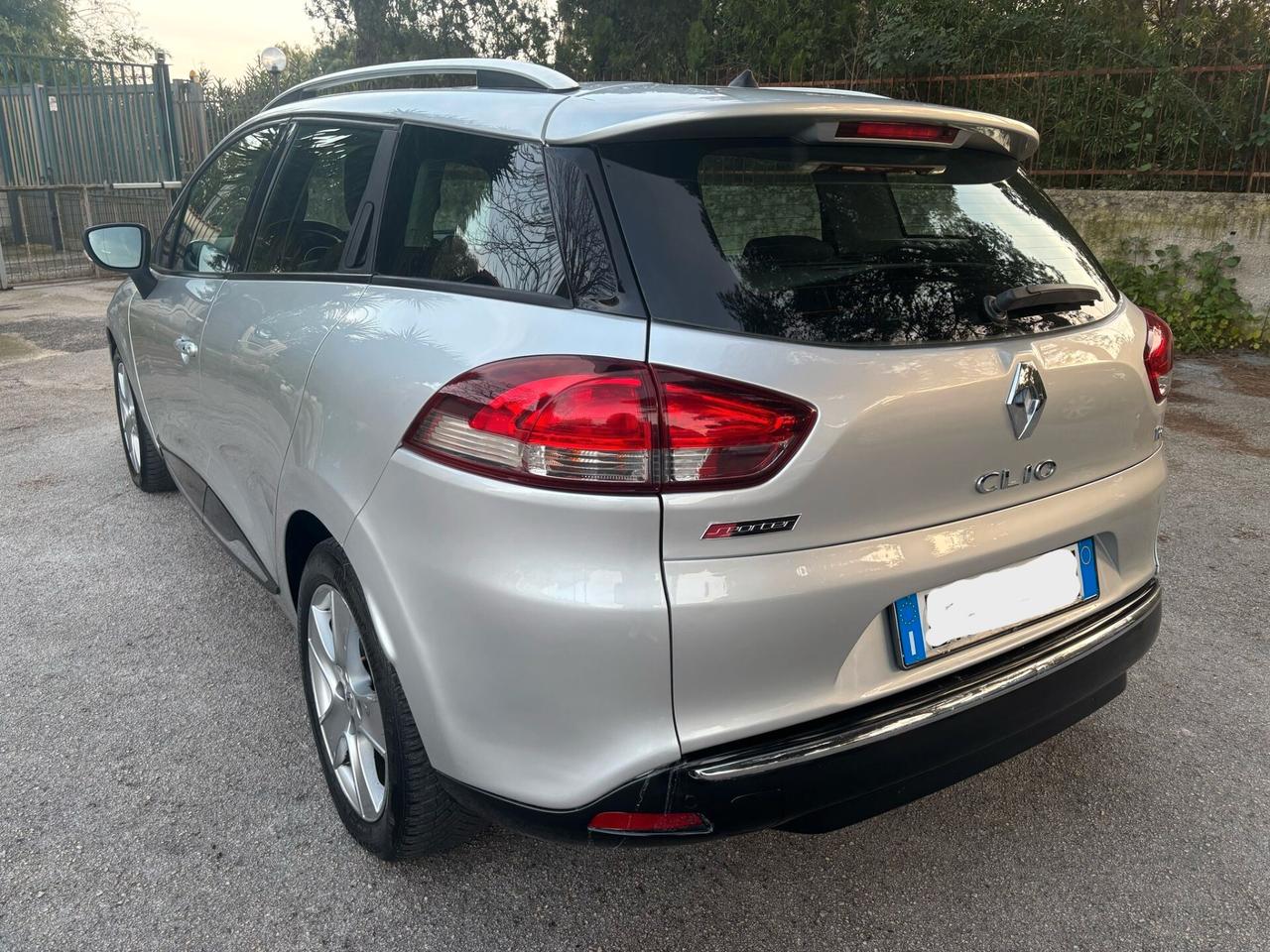 RENAULT CLIO 0.9 TCe SPORTOUR SW - 2013