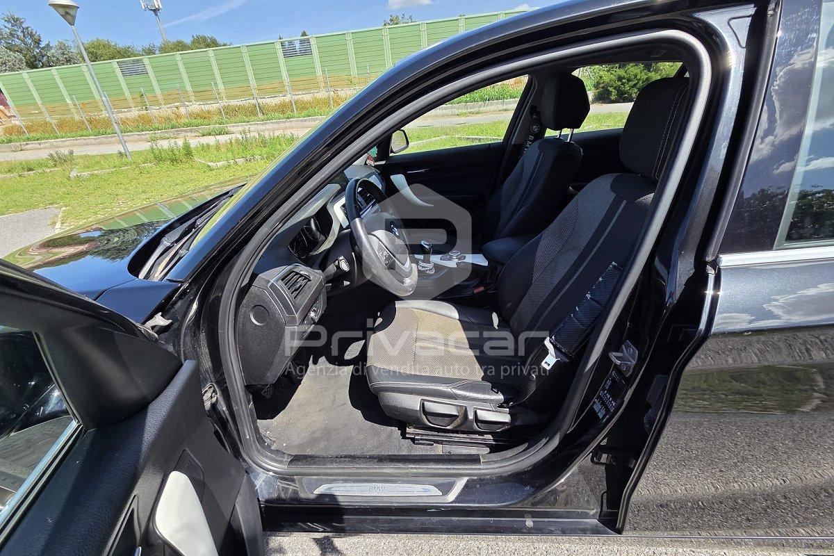 BMW 116d 5p. Urban