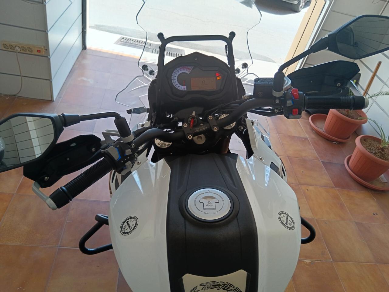 Benelli TRK 502 TRX
