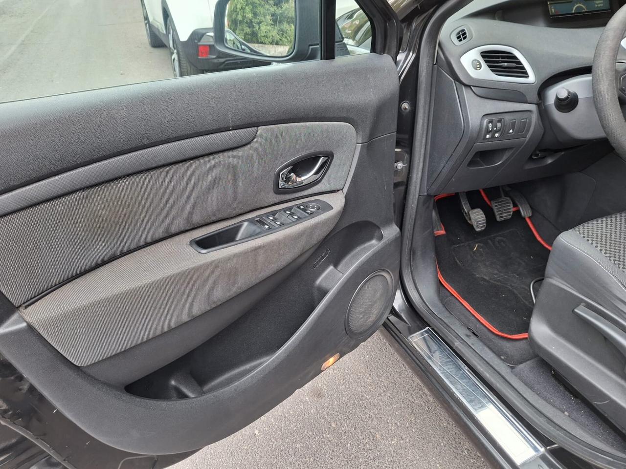 Renault Scenic Scénic 1.5 dCi 110CV Dynamique