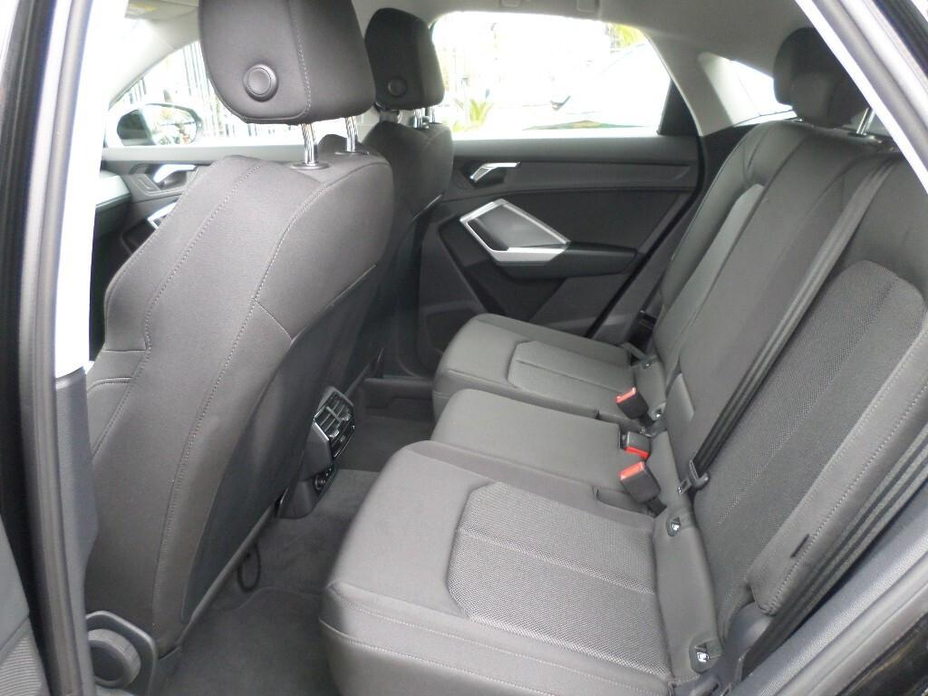 Audi Q3 45 TFSI quattro S tronic line edition