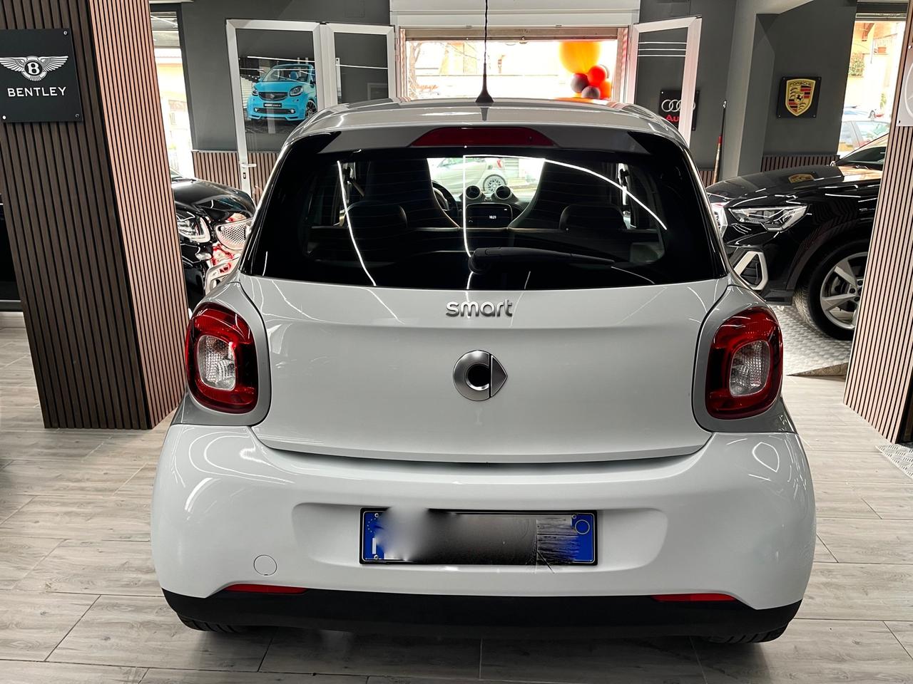 Smart ForFour Smart for four 70cv 2019 VETTURA AZIENDALE PRONTA CONSEGNA VISIBILE IN SEDE !!!