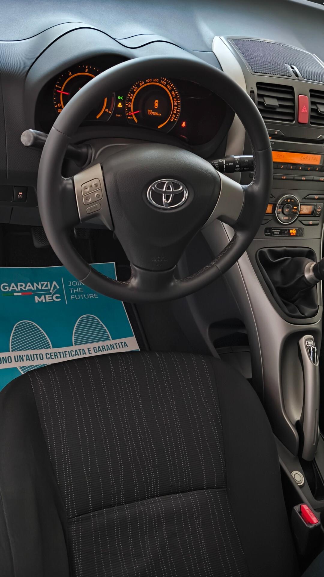 Toyota Auris 1.4 D-4D 5 porte Sol MY'08