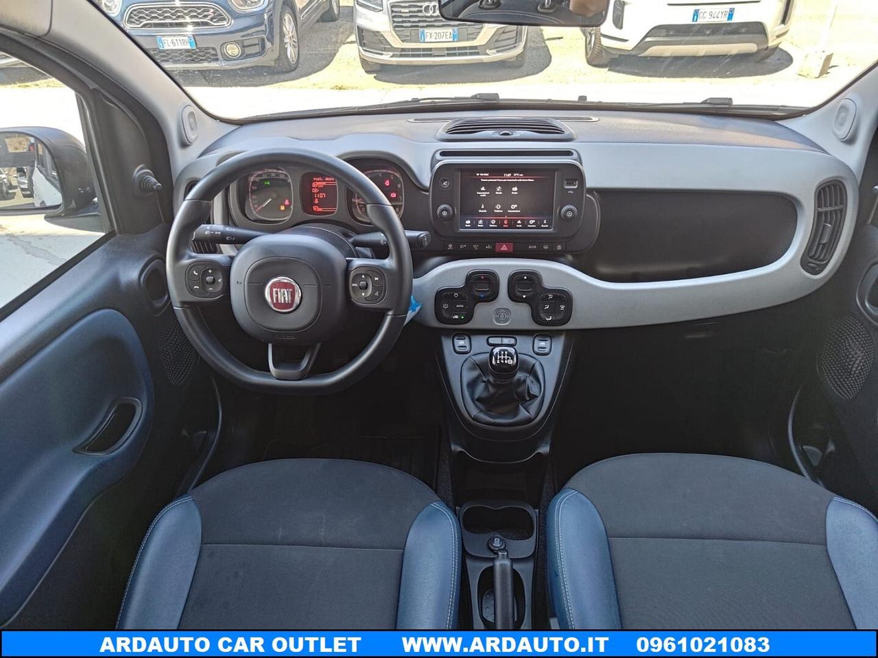 Fiat Panda 1.0 FireFly Hybrid City Cross 70 cv