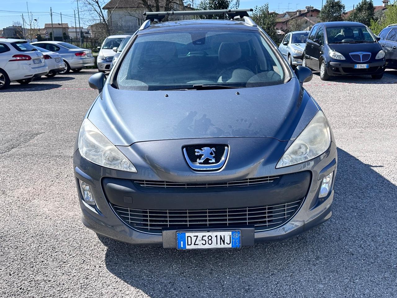 Peugeot 308 2.0 HDi 140CV 5p. Sportium