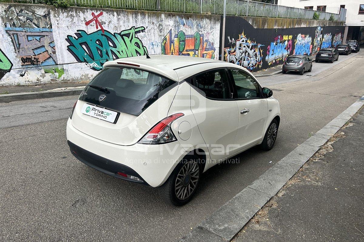 LANCIA Ypsilon 0.9 TwinAir 85 CV 5 porte S&S Platinum