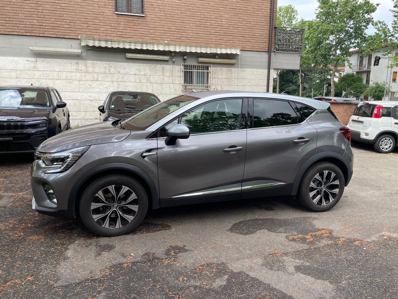 Renault Captur 90cv techno