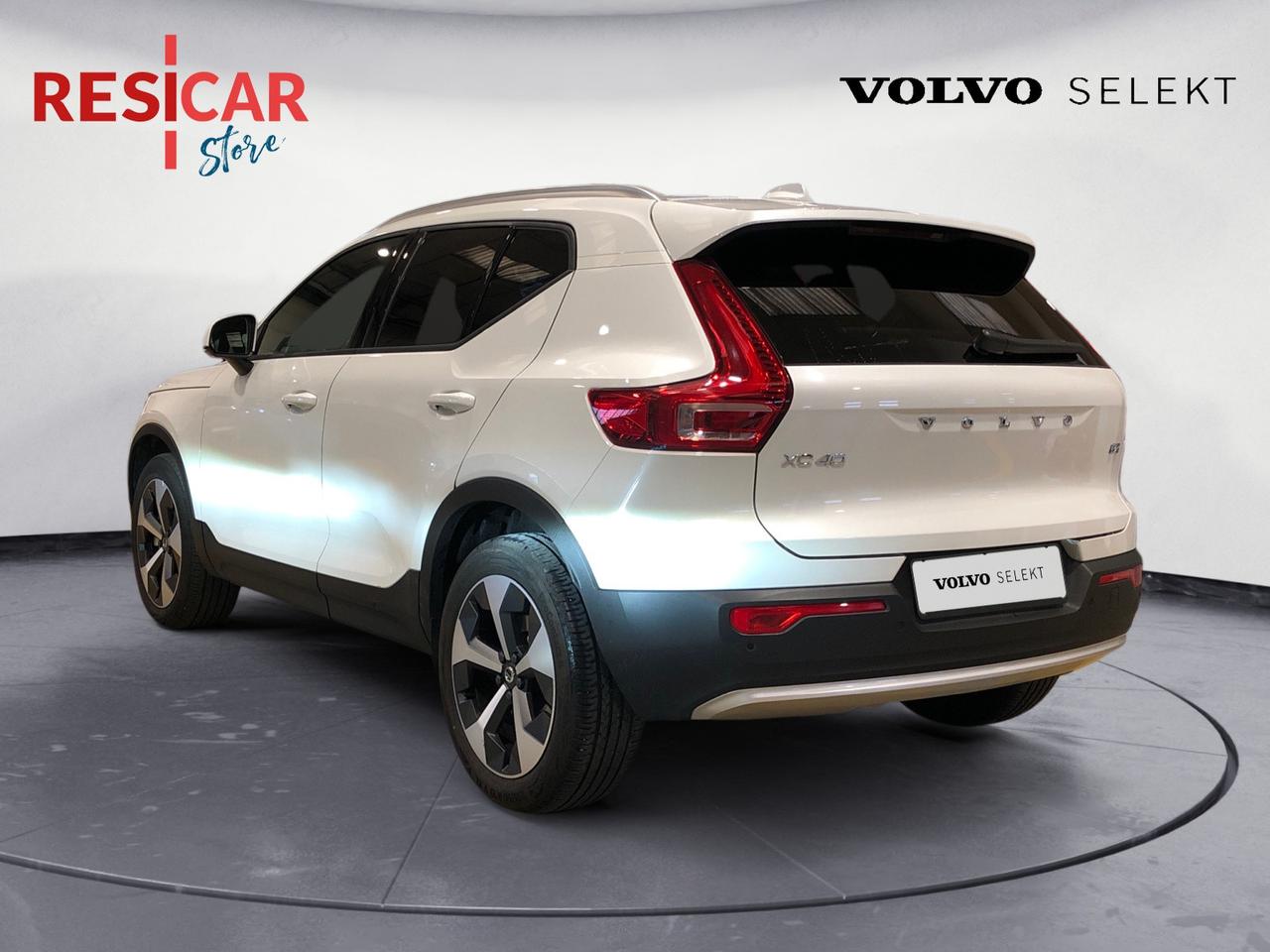 VOLVO XC40 2.0 b3 Core auto