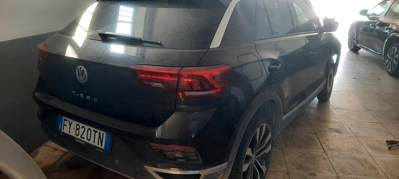 Volkswagen T-Roc cc16 116cv tdi anno 2019