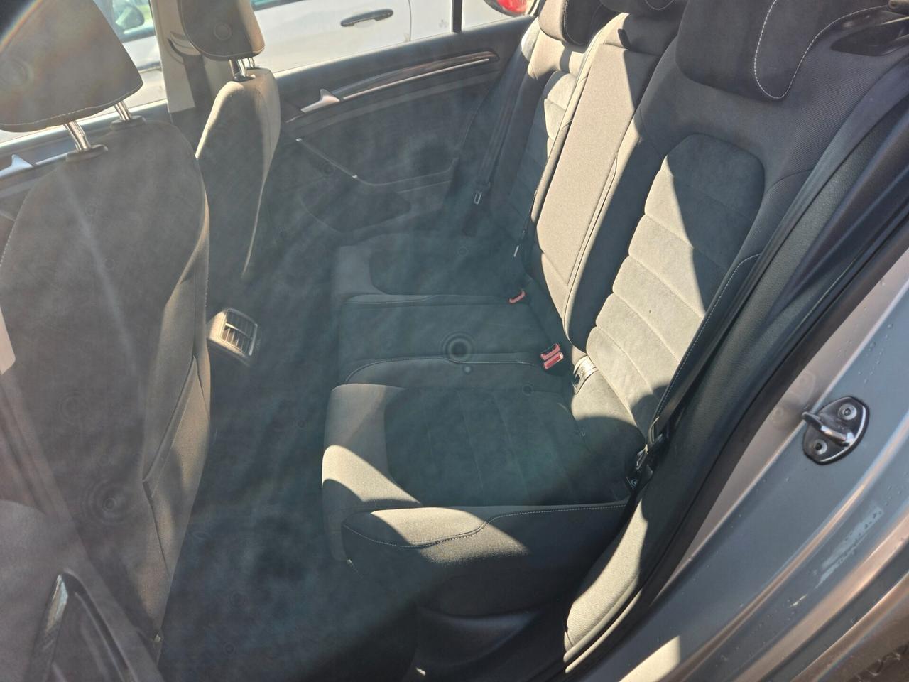 Volkswagen Golf 1.4 TSI 150CV