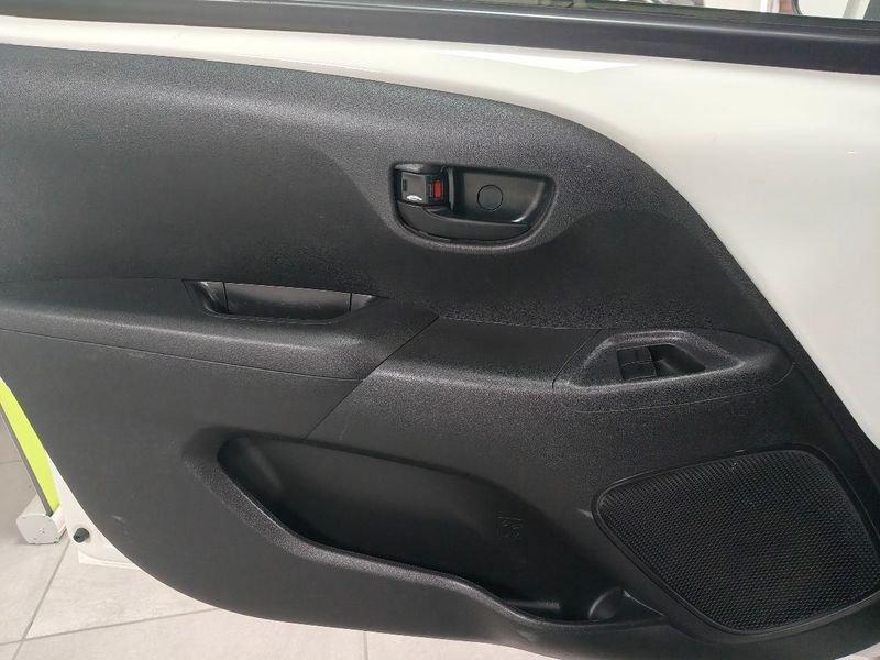 Peugeot 108 VTi 72 ETG 5 porte Allure AUTOMATICA