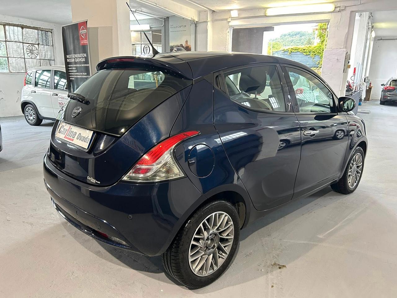 Lancia Ypsilon 1.2 69 CV 5 porte Gold -2017