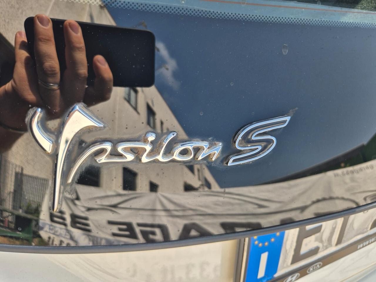 Lancia Ypsilon 1.2 69 CV 5 porte GPL Ecochic S Momodesign