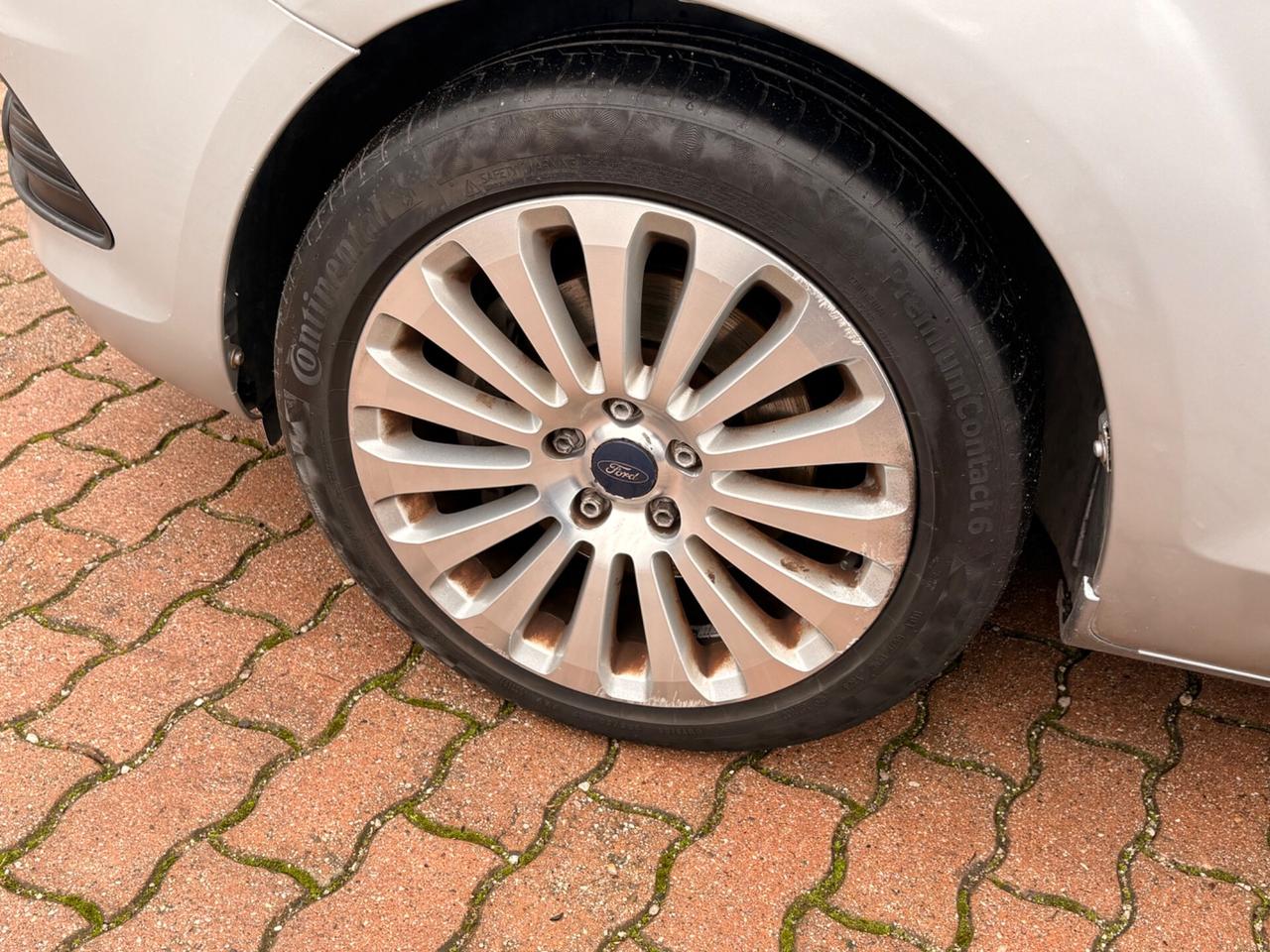 Ford Focus 2.0 (145CV) 5p. Bz.- GPL Tit.