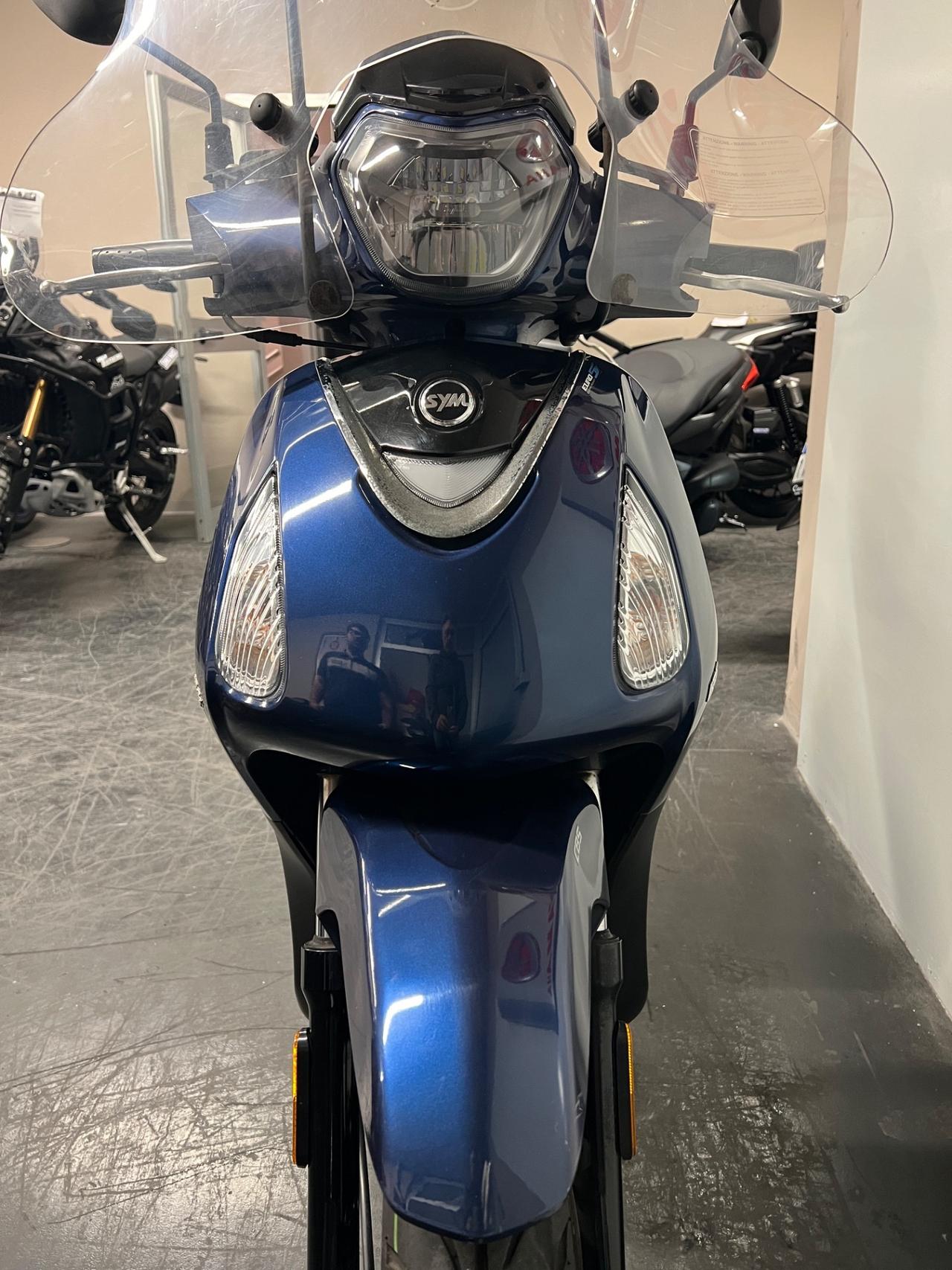 Sym Symphony 125