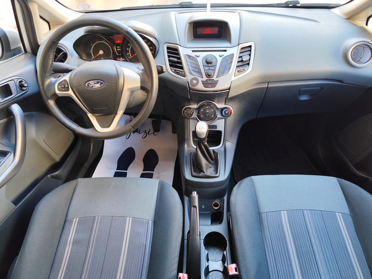 Ford Fiesta 1.2 82cv Benzina 5 porte