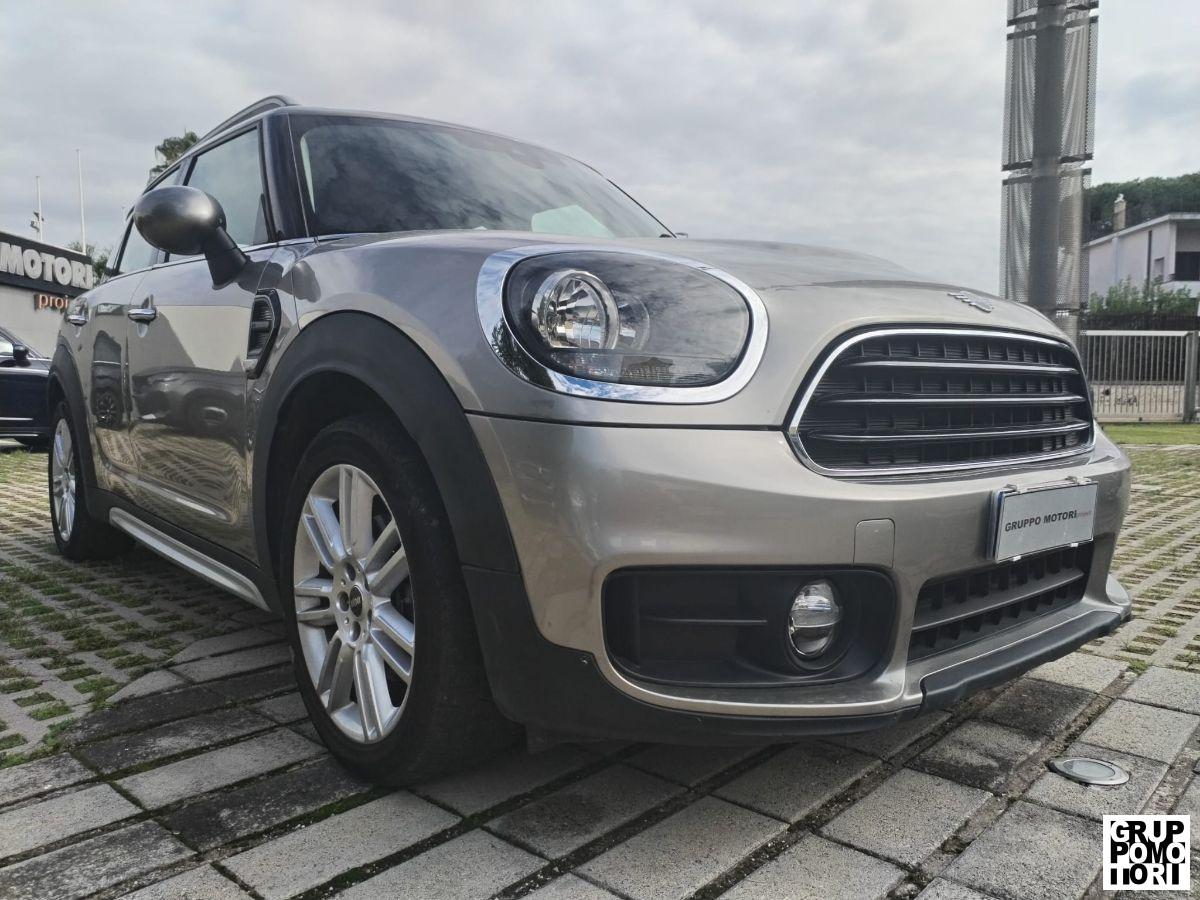 MINI - Countryman D Mini Cooper D Hype Aut.