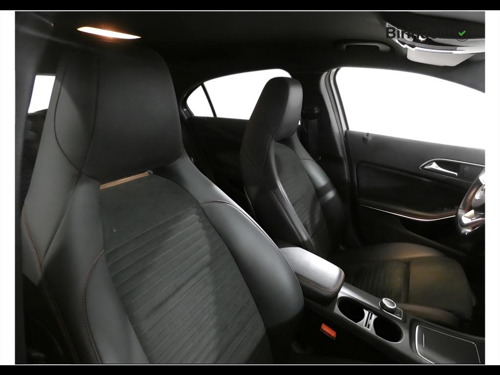 Mercedes-Benz Classe A (W176) - A 200 d Automatic Premium