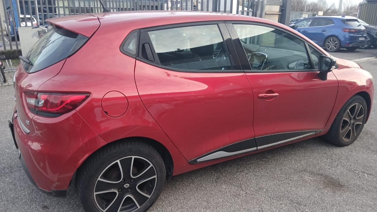 Renault Clio 1.5 dCi 8V 75CV 5 porte Costume National