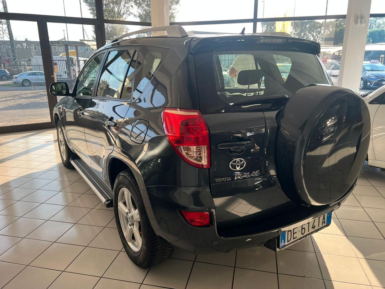 Toyota RAV 4 RAV4 2.2 D-4D 177 CV Luxury