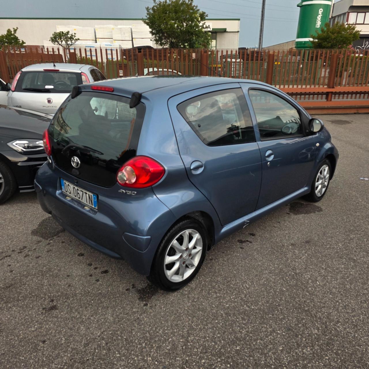 Toyota Aygo 1.0 12V VVT-i 5 porte