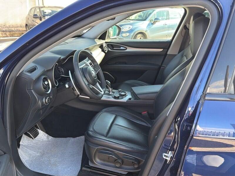 Alfa Romeo Stelvio 2.2 t Lusso Q4 210cv auto