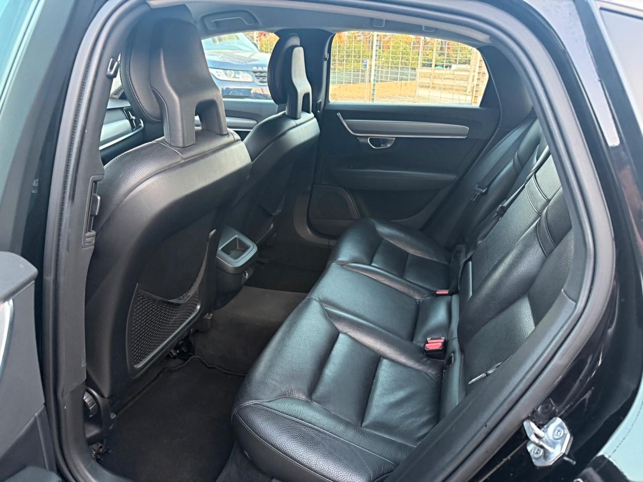 Volvo S90 D4 Geartronic R-design Garanzia 12 Mesi