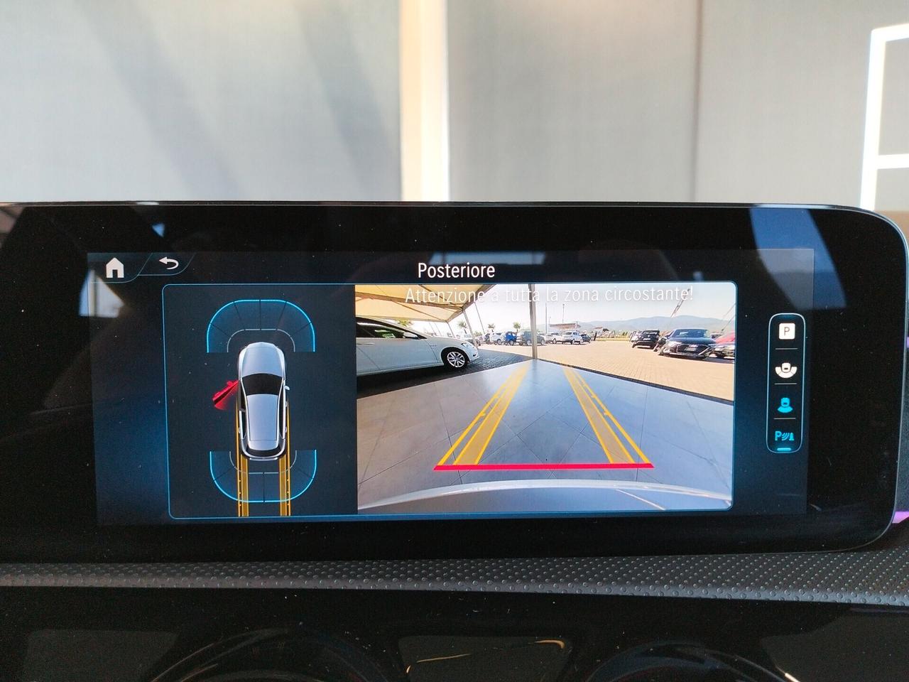 Mercedes-Benz A 180 AMG Line Premium auto