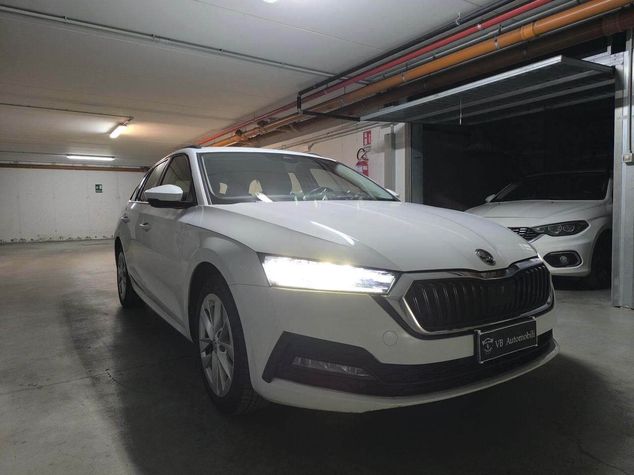 Skoda Octavia iV 1.4 TSI Plug-In Hybrid DSG Wagon Executive