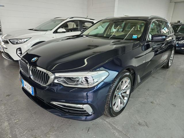 BMW 520 520d Touring xdrive Luxury 190cv auto