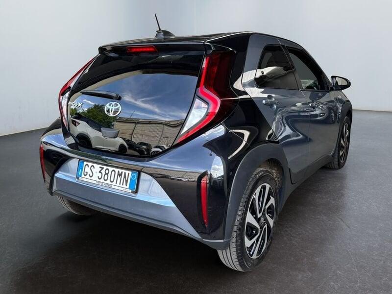 Toyota Aygo X 1.0B (72 CV) Active