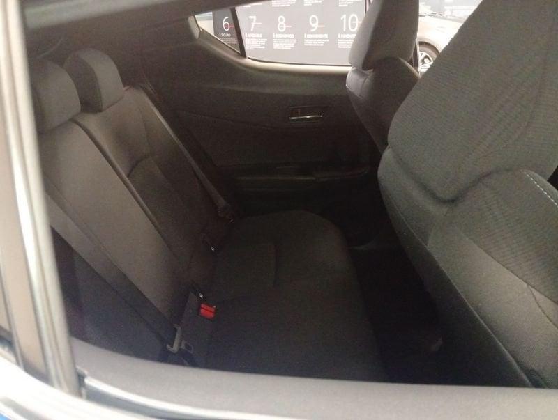 Toyota C-HR C-HR 1.8 Hybrid E-CVT Trend