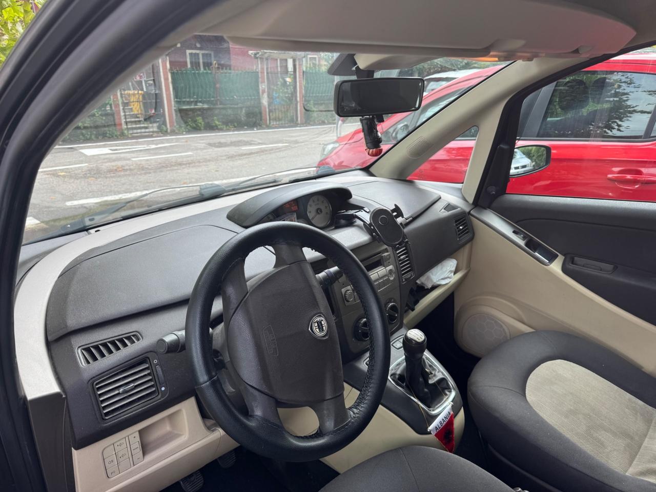Lancia MUSA 1.3 Multijet 16V Platino
