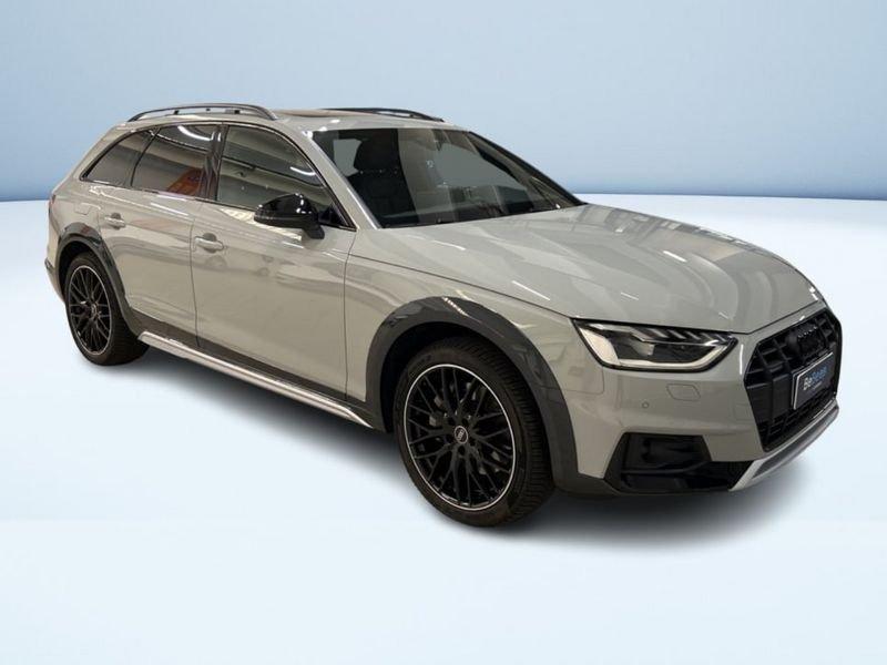 Audi A4 allroad 45 2.0 TFSI MHEV IDENTITY CONTRAST 265C