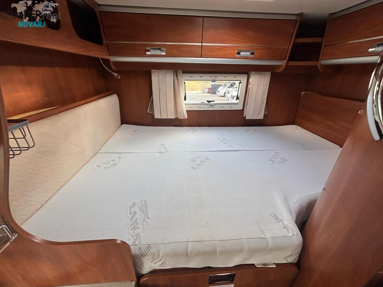 LAIKA ECOVIP 305 TOSCANA EDITION - SEMINTEGRALE COMPATTO 59