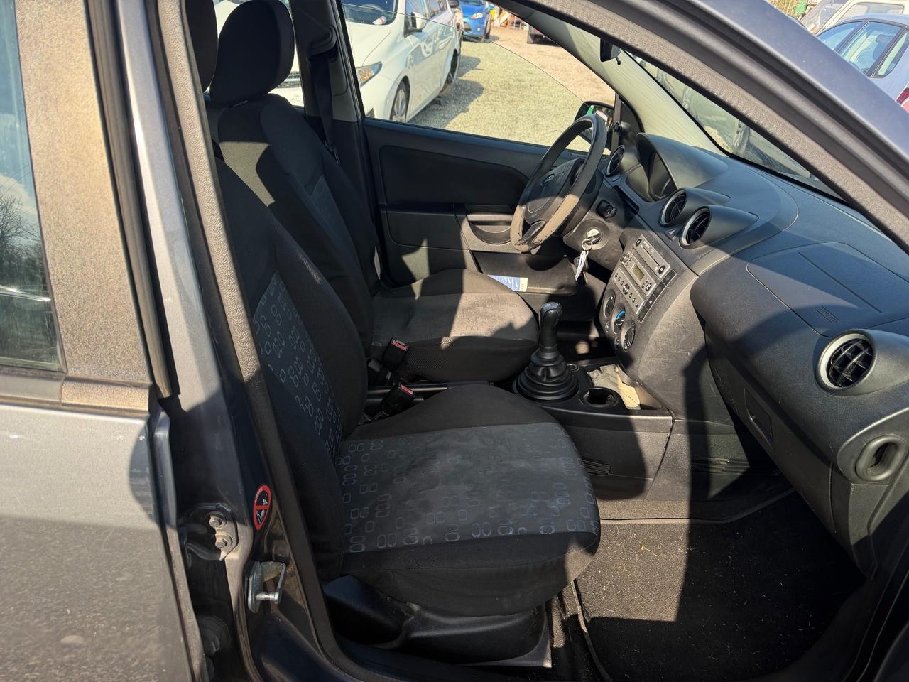 Ford Fiesta 1.4 TDCi 5p. Ghia