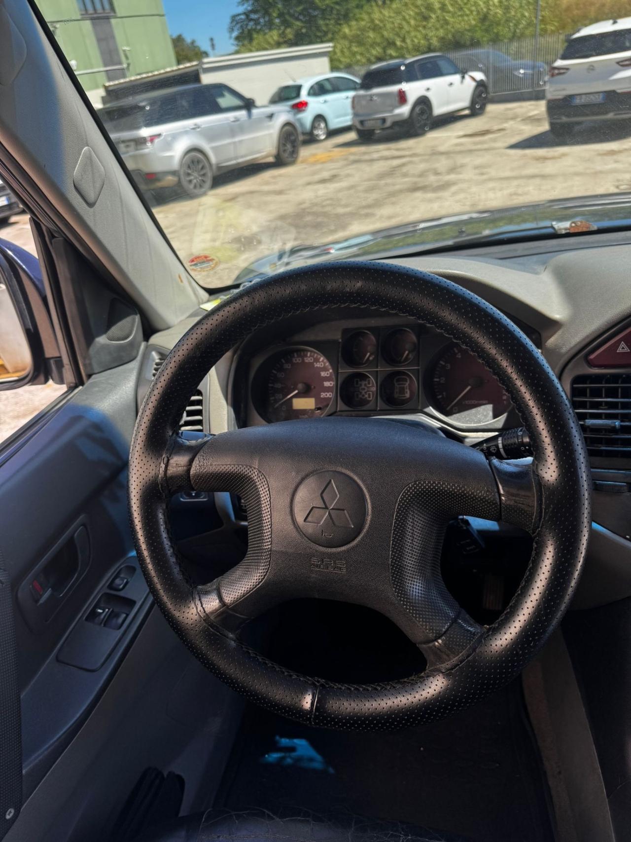Mitsubishi Pajero 3.2 16V DI-D 3p. GLS1 AUTOMATICO DIESEL