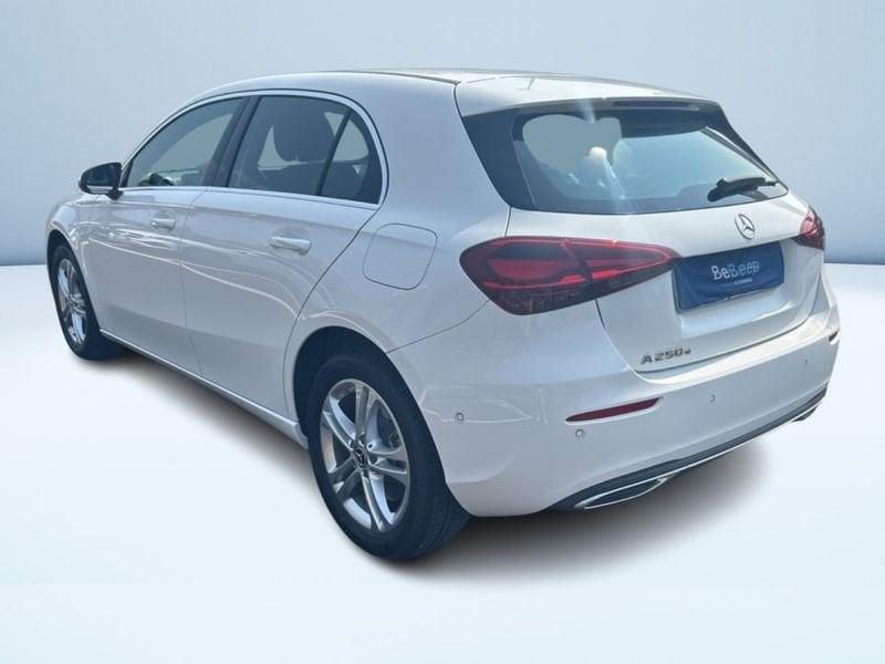 Mercedes-Benz Classe A A 250 E PHEV PROGRESSIVE ADVANCED AUTO