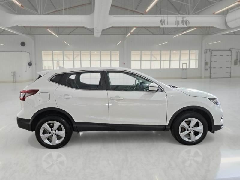 NISSAN QASHQAI 1.3 DIG-T 140 Business