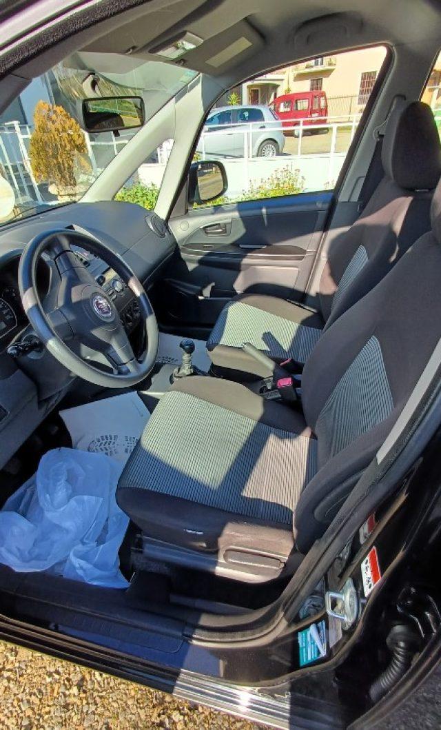 FIAT Sedici 1.9 MJT 4x2 Dynamic UNIPRO