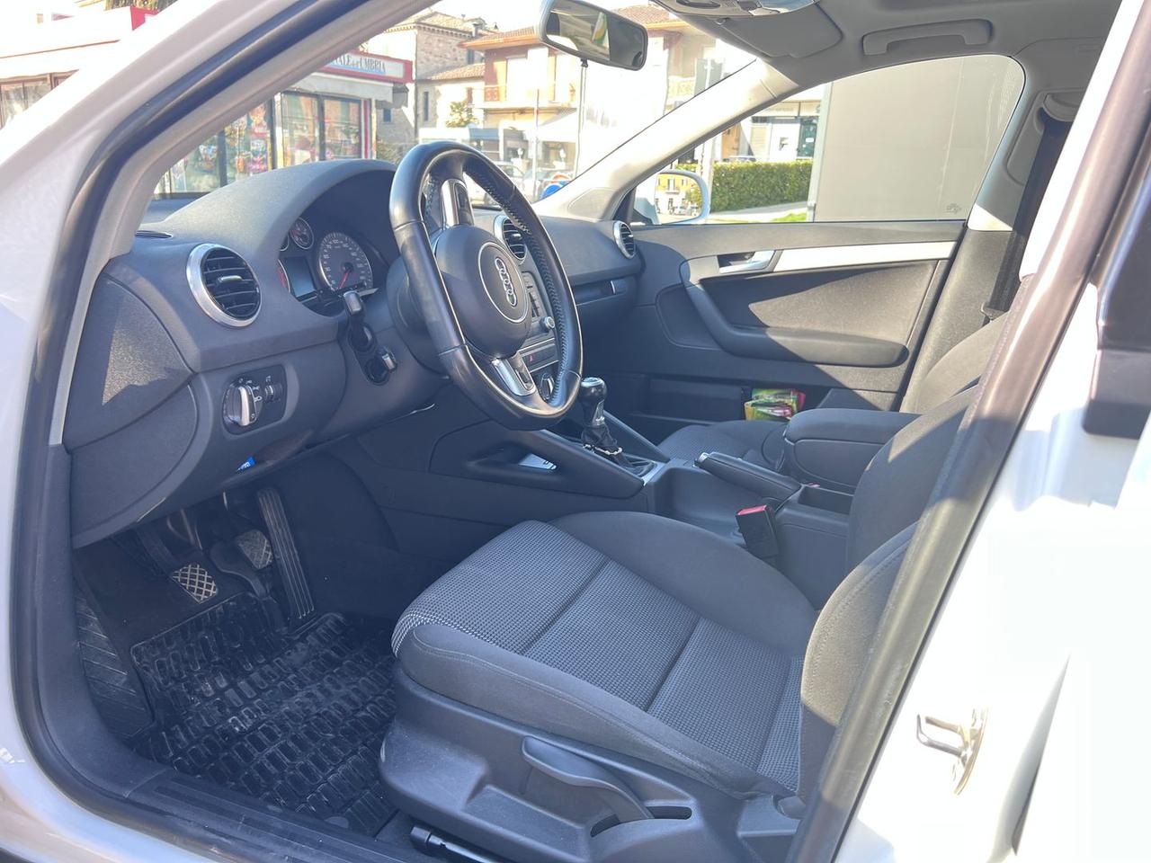 Audi A3 1.6 TDI DPF Ambition #10078