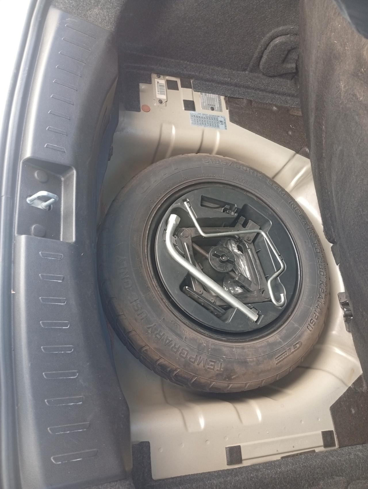 Lancia Ypsilon 1.3 MJT 16V 95 CV 5 porte S&S Platinum