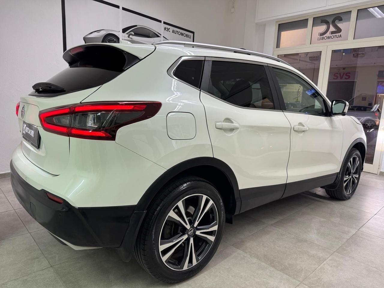 Nissan Qashqai 1.5 dCi N-Connecta/tetto/navi/bianco perla