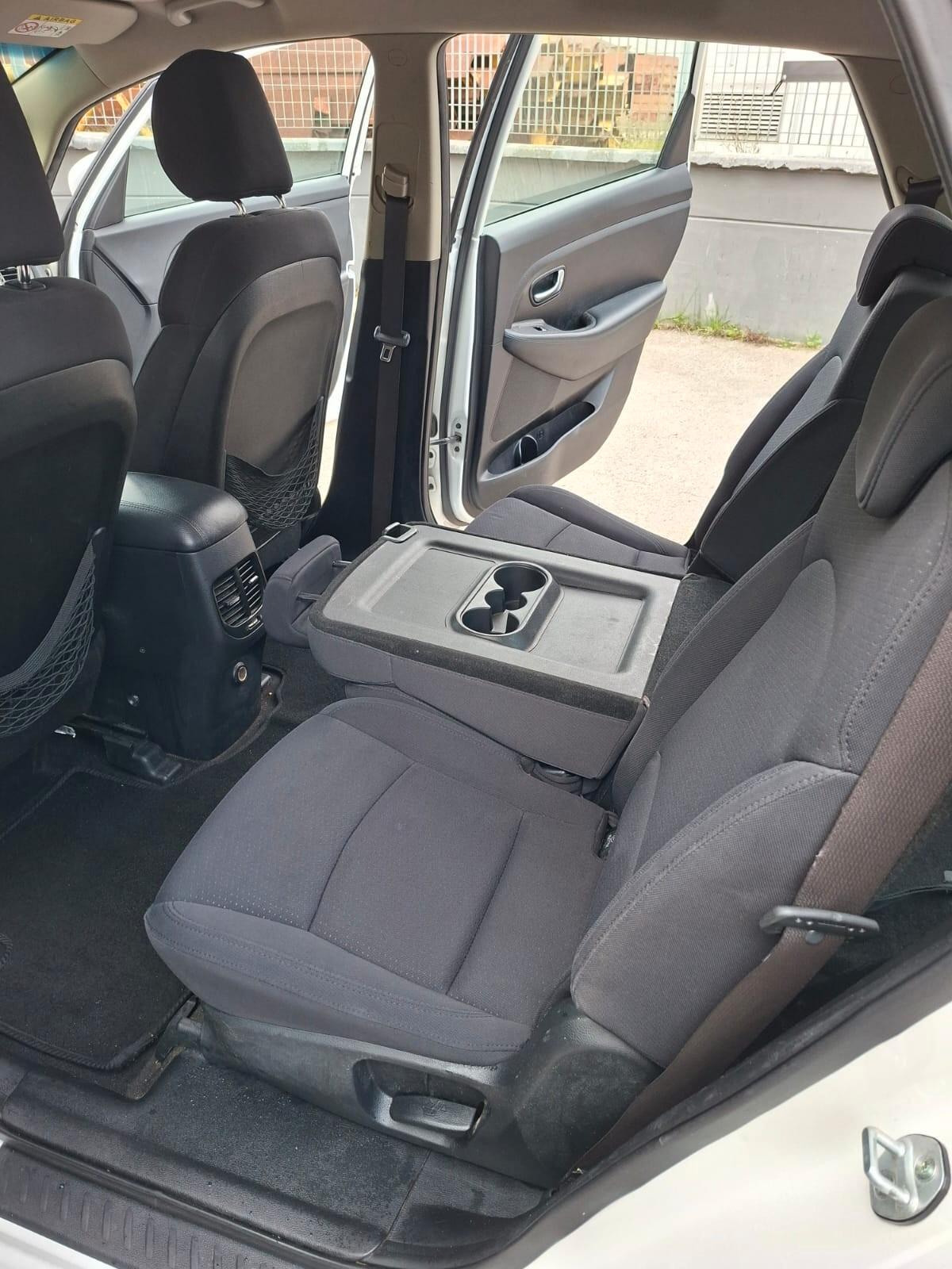 Kia Carens 1.7 CRDi 115 CV Cool