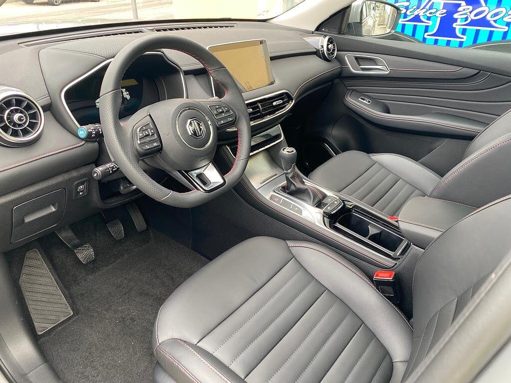 MG HS 1.5T-GDI Luxury